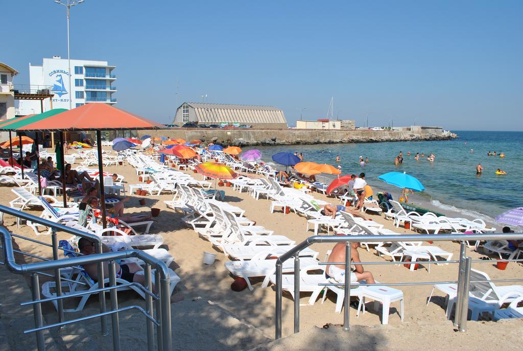 Hotel Kompleks Otdykha Elki-Palki Odesa Exterior foto